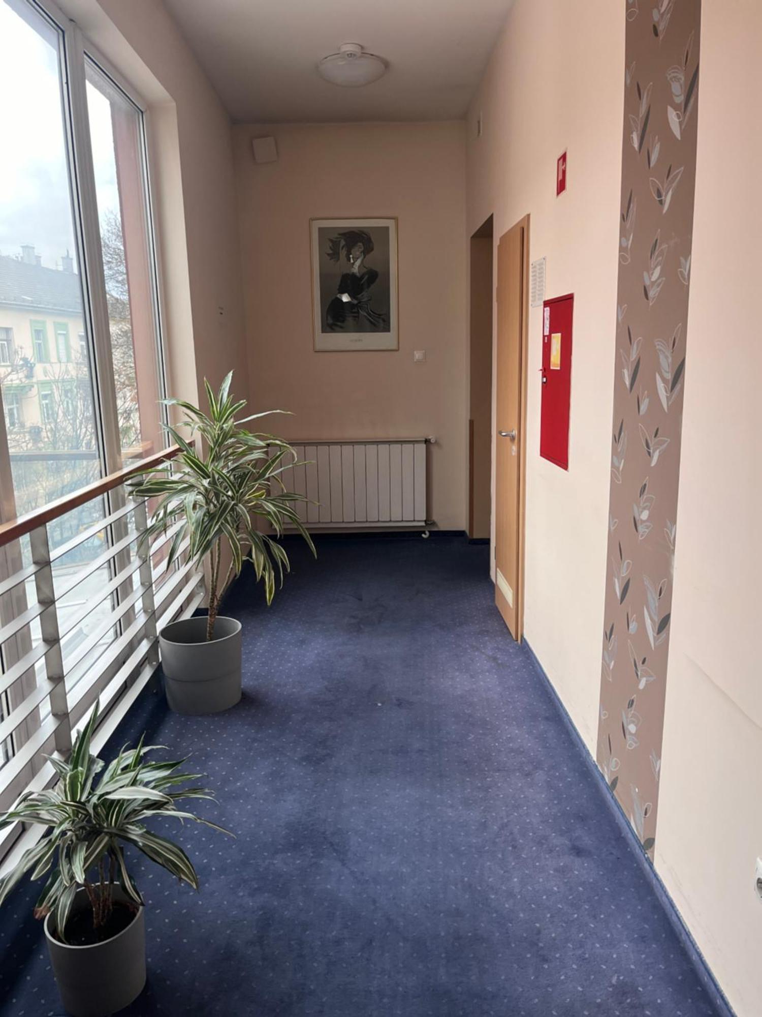 Hotel Rose City Boedapest Buitenkant foto